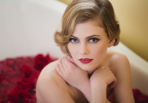 Hair and makeup for boudoir photography: Creating the perfect look for your intimate photo shoot